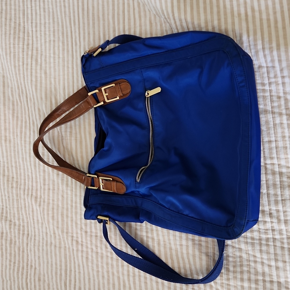 Nylon banana republic bag